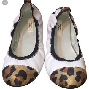 Simply Vera Wang Leopard Ballet Flats 7.5